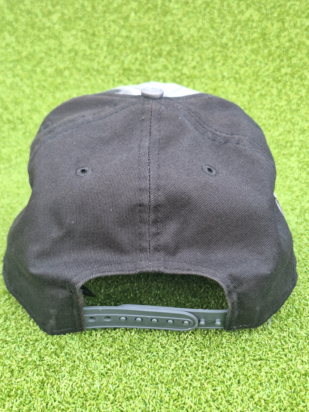 Star Wars New Era 9Fifty Boba Fett Snapback Hat Rare. Mandalorian Crest - Picture 3 of 8